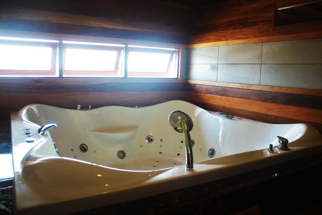 Metro Hotel & Spa Thung Song Dış mekan fotoğraf