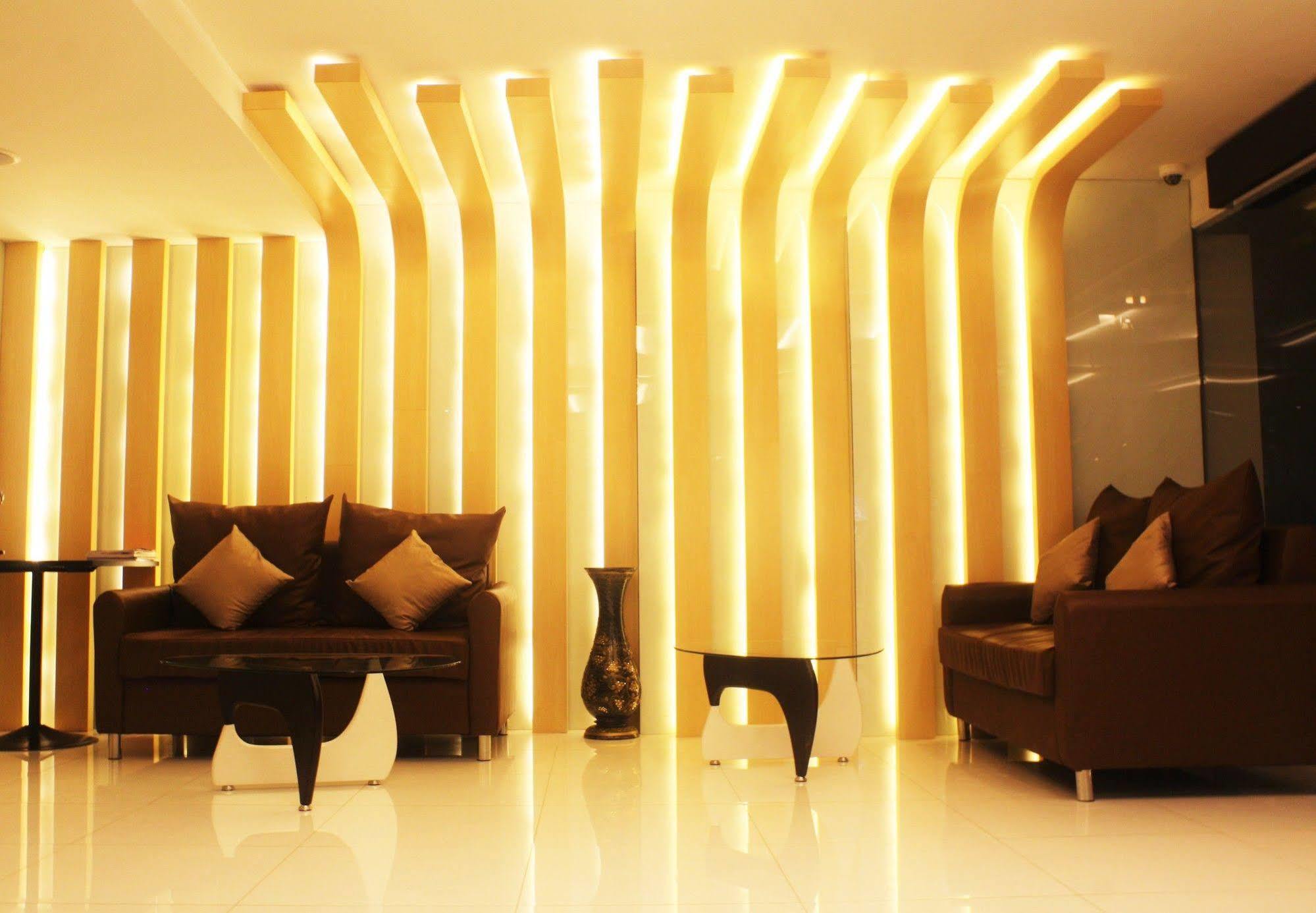 Metro Hotel & Spa Thung Song Dış mekan fotoğraf