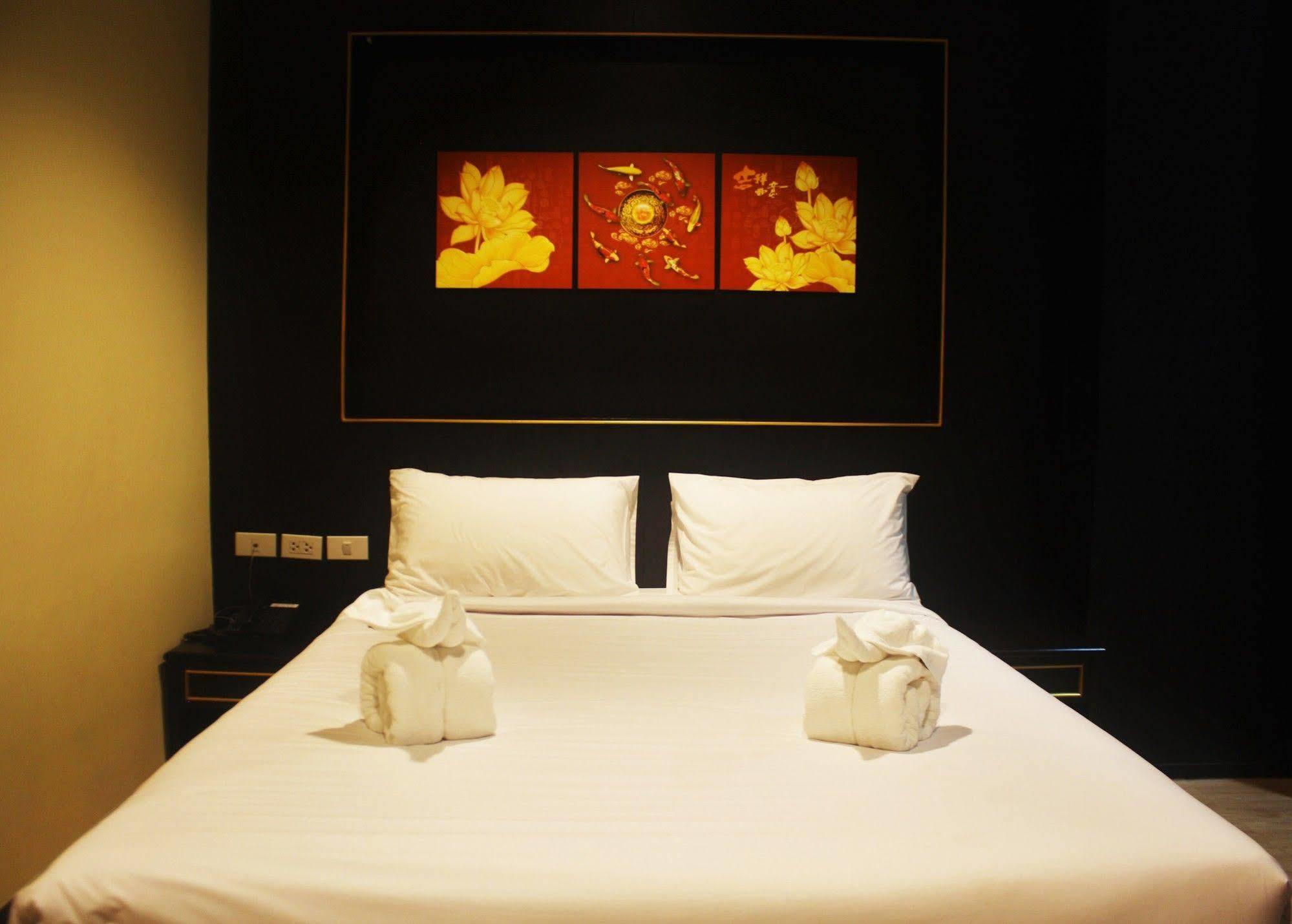 Metro Hotel & Spa Thung Song Dış mekan fotoğraf